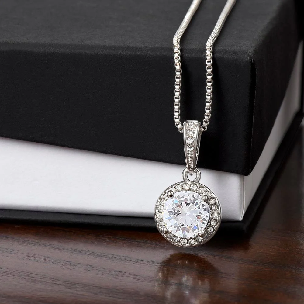 ZIAVIA  |  Cushion Star Necklace  |  Graduation 2025 - Image 9